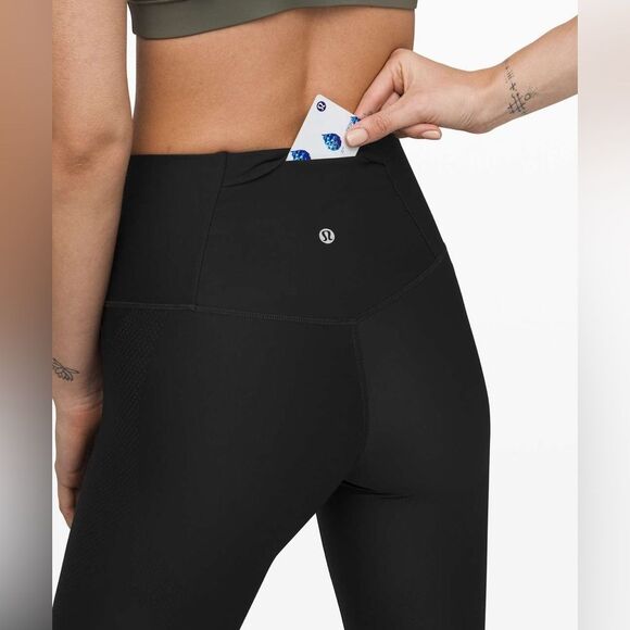 Lululemon Mapped Out High-Rise Tight 28"
Black / Black size 2 - Picture 5 of 11